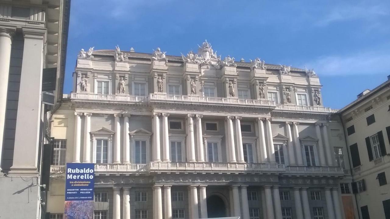 La Casa Accanto Al Duomo Генуя Экстерьер фото