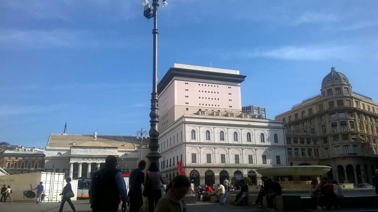 La Casa Accanto Al Duomo Генуя Экстерьер фото