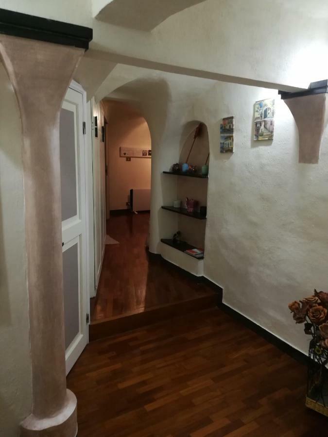 La Casa Accanto Al Duomo Генуя Экстерьер фото