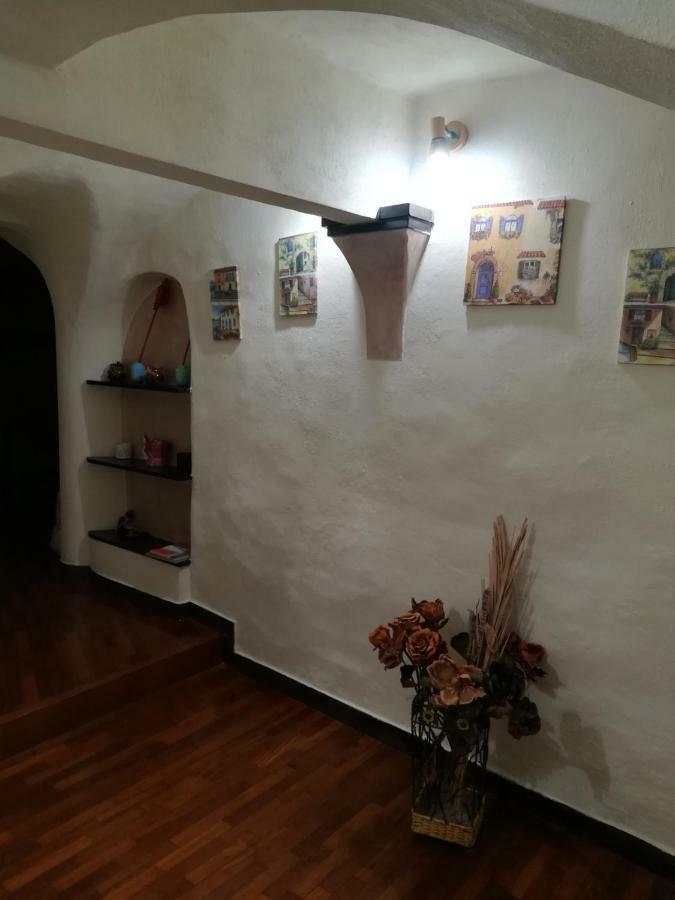La Casa Accanto Al Duomo Генуя Экстерьер фото